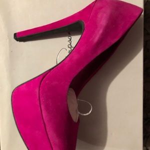 New Jessica Simpson suede platform heel